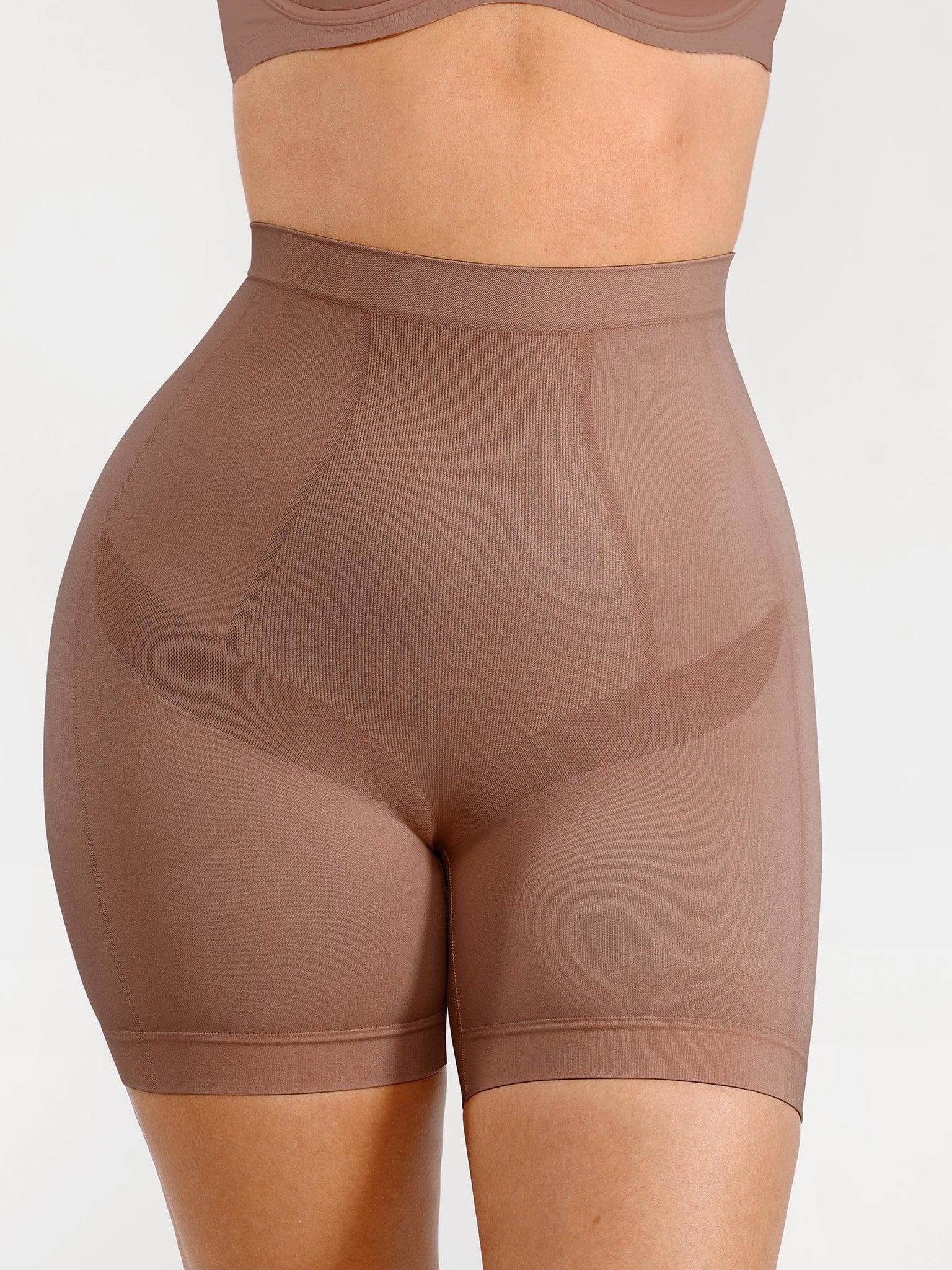 Butt-Lifting Seamless Comfort Shaping Shorts