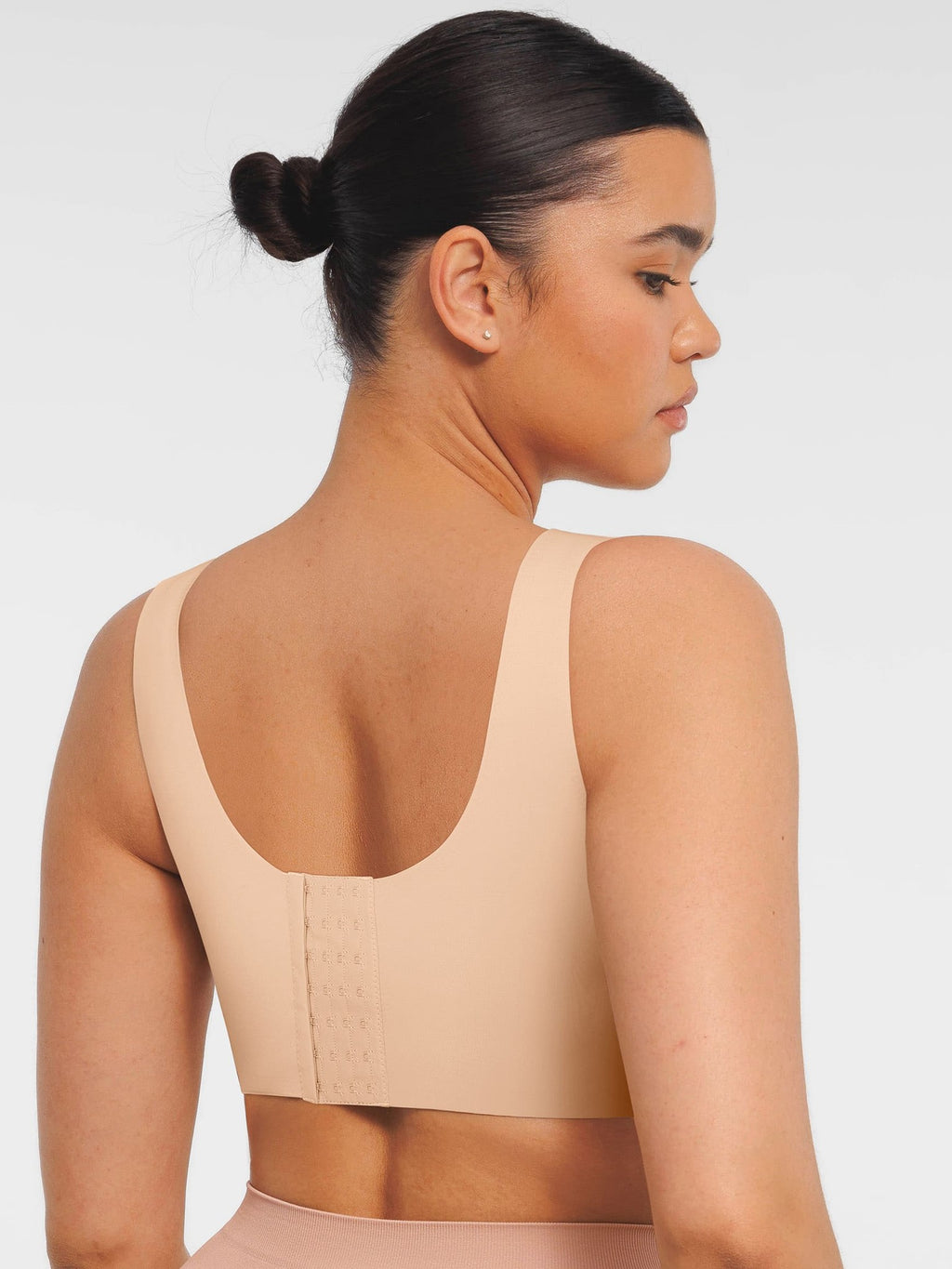 V-Neck Seamless Everyday Bra