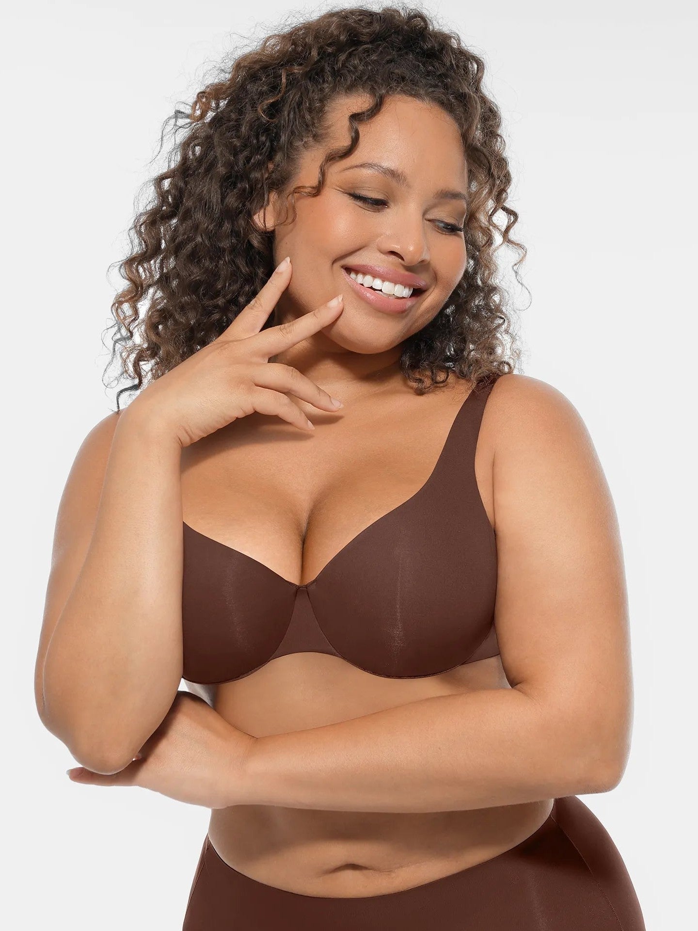 Adjustable-Strap Underwire Deep V-neck Bra Bundle