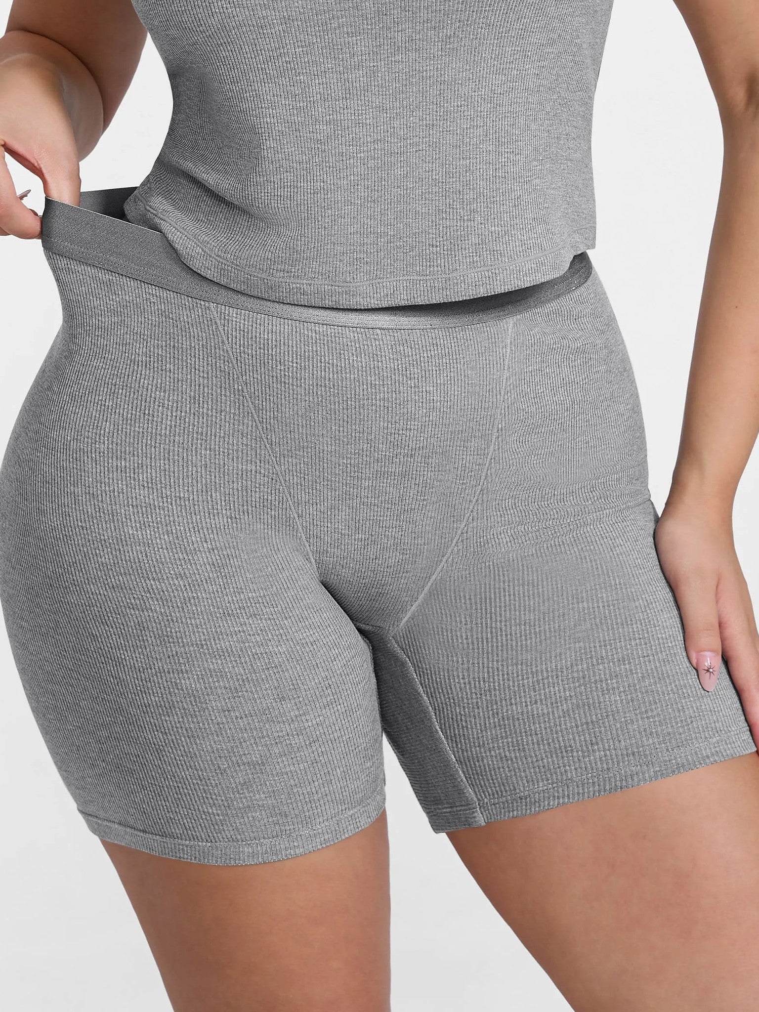 Feelingirl Comfortable Stretchy Mid-Waist Boxer Shorts