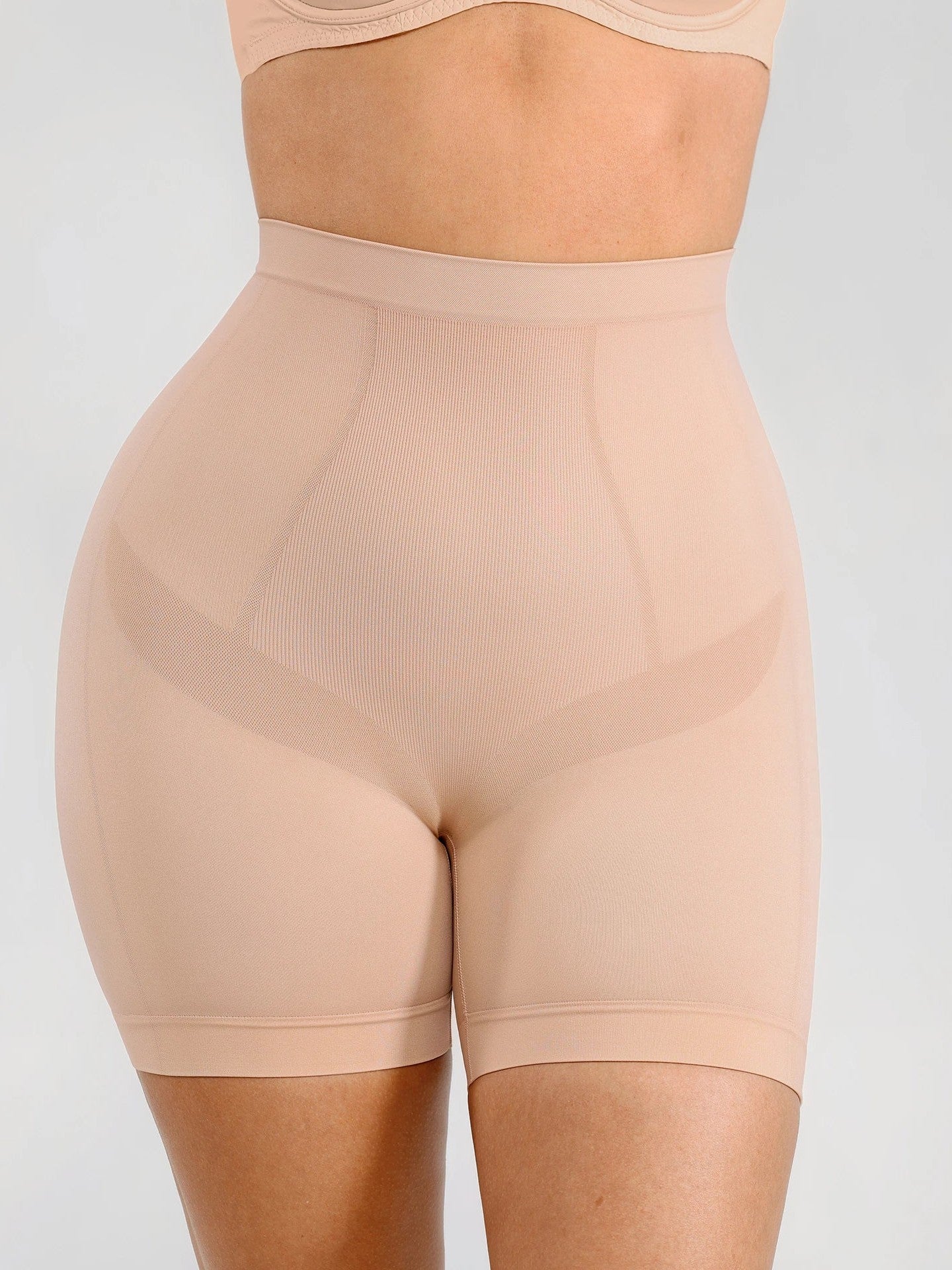 Butt-Lifting Seamless Comfort Shaping Shorts